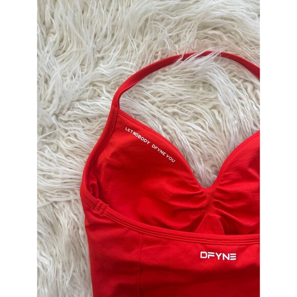 Dfyne Impact Longline Strappy Top Chilli Size Medium - Picture 7 of 8